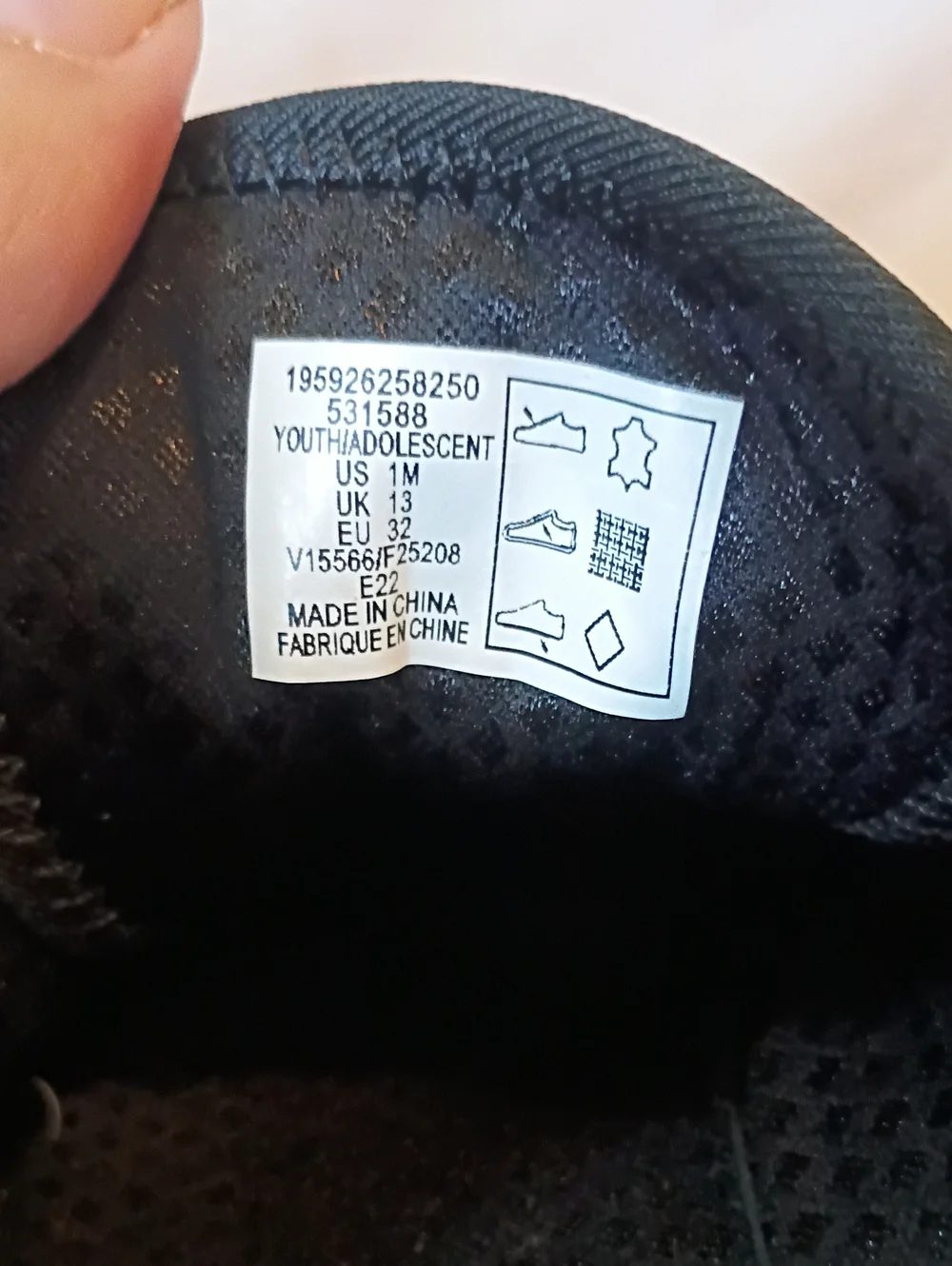 Lands End Black Suede Youth Sneakers